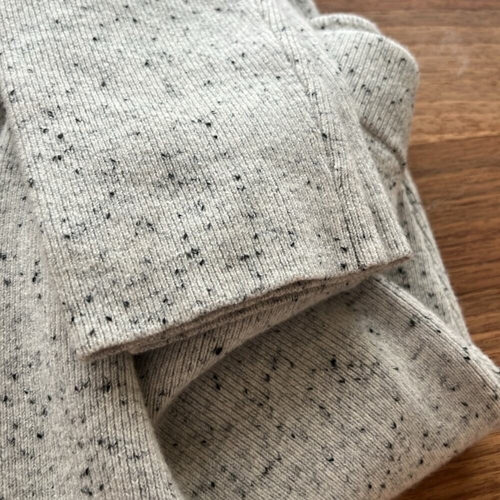 NWT Club Monaco Cashmere Blend leggings - Picture 6 of 7